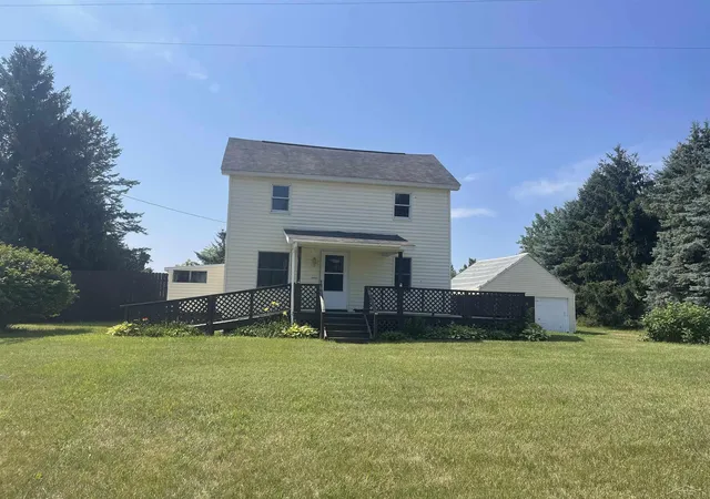 Photo 2 of Sale Pending at 311 W Townline 16 Rd, Pinconning, MI 48650 | MLS# 50216722 | Listing updated on 2026-08-03