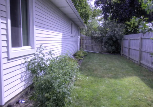 Photo 3 of Single family home for sale at 2309 Mayfield Rd, Saginaw, MI 48602 | MLS# 70554823 | Listing updated on 2026-08-31