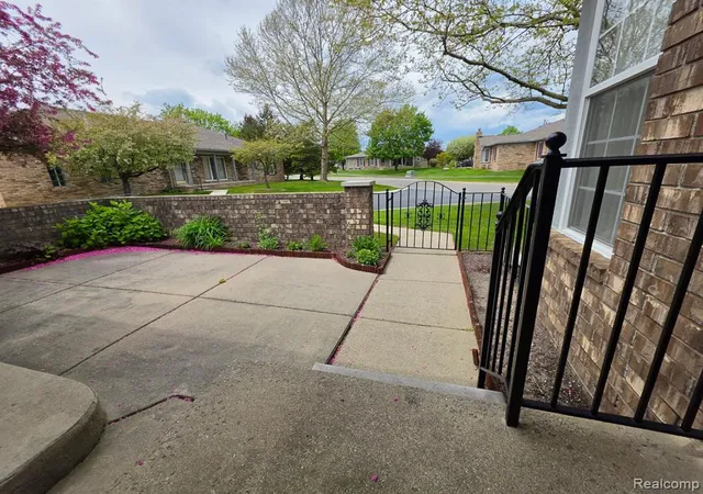 Photo 2 of Sale Pending at 48484 Savoy Ct, Shelby Township, MI 48315 | MLS# 60994246 | Listing updated on 2026-08-25