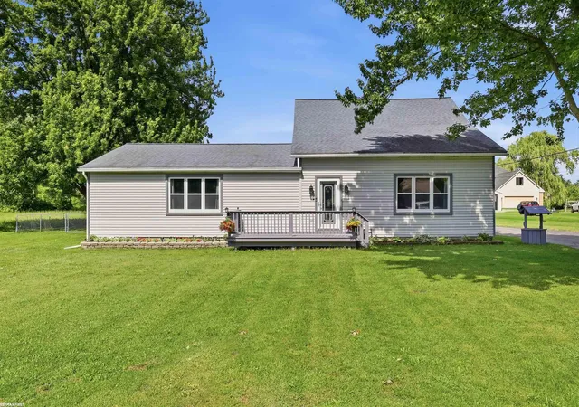 Homes for sale in Kimball, MI | 29 Pickford Rd, Kimball, MI 48074 | MLS# 50212082