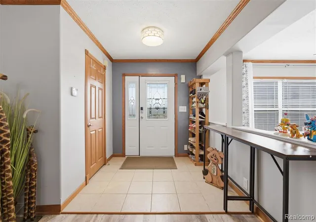 Photo 3 of Manufactured home for sale at 11050 Willowgreen Ct, South Lyon, MI 48178 6607 | MLS# 60973946 | Listing updated on 2026-09-15