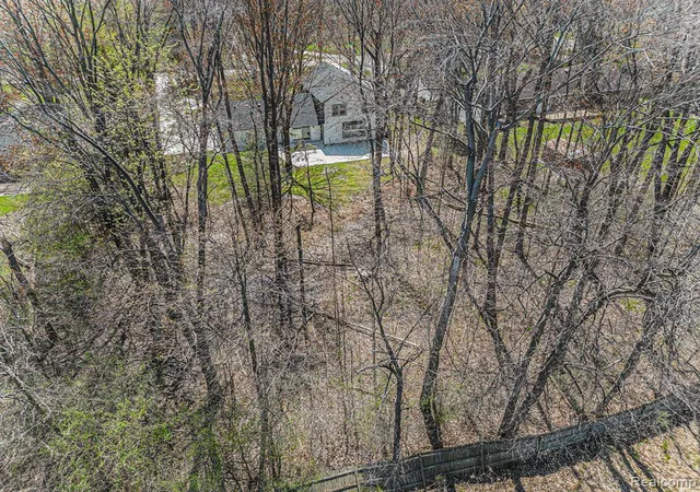 30th image of 26914 Pebblestone St, Southfield, MI 48034 | MLS# 61008725