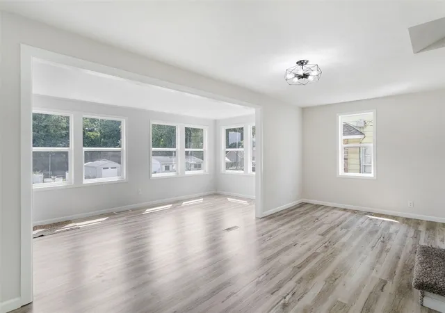 Photo 4 of Single family home for sale at 519 Superior St, Niles, MI 49120 | MLS# 70552711 | Listing updated on 2026-10-03