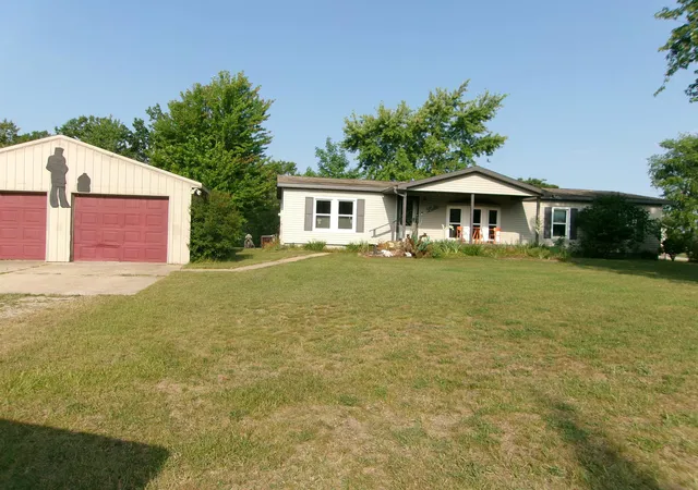 Homes for sale in Lake, MI | 4490 Ridgeway Trl, Lake, MI 48632 | MLS# 50210862