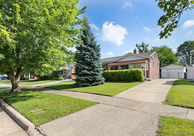Homes for sale in Melvindale, MI | 3526 Mckitrick St, Melvindale, MI 48122 | MLS# 61010688