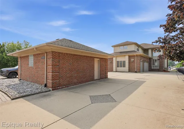 Photo 3 of Single family home for sale at 32354 N River Rd, Harrison Twp, MI 48045 1480 | MLS# 61023253 | Listing updated on 2026-09-09