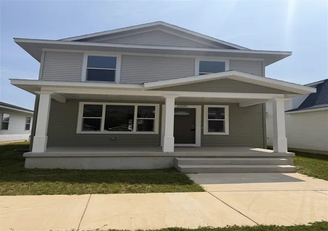 Single family home for sale at 2105 Willard Ave, Grand Rapids, MI 49507 | MLS# 70537802 | Listing updated on 2026-07-13