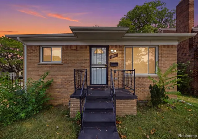 1st image of 15914 Prest St, Detroit, MI 48227 | MLS# 61021072