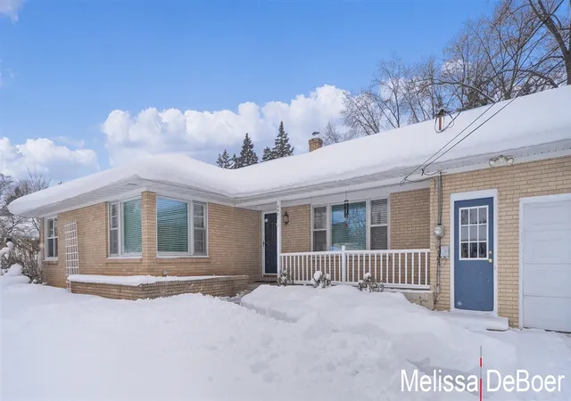 Homes for sale in Grand Rapids, MI | 6857 Linden Ave, Grand Rapids, MI 49548 | MLS# 70513131