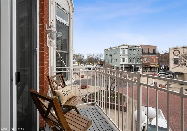 Photo 2 of Condo for sale at 403 State St #3, Saint Joseph, MI 49085 | MLS# 70533831 | Listing updated on 2026-08-28