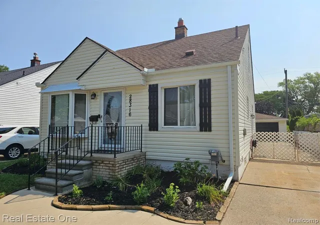 1st image of 28316 Larchmont St, Saint Clair Shores, MI 48081 | MLS# 61022512