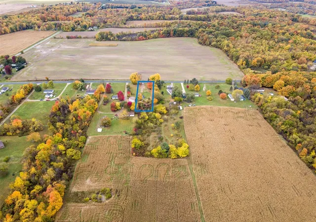 Homes for sale in Hartford, MI | 66301 County Road 681, Hartford, MI 49057 | MLS# 70506623