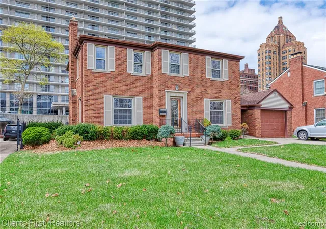 3rd image of 551 Fiske Dr, Detroit, MI 48214 2988 | MLS# 60986058