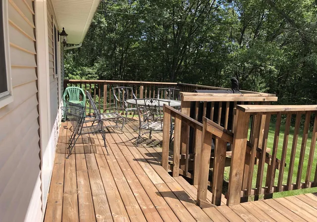 Listing Photo 5 - Condo for sale in building located at 10215 S Lake Station Ave, Lake, MI 48632