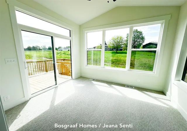 Photo 3 of Sale Pending at 1678 Round Barn Dr, Hudsonville, MI 49426 | MLS# 70506362 | Listing updated on 2026-10-06