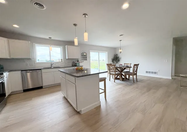Photo 4 of Condo for sale at 4289 Highpoint Dr #107, Wayland, MI 49348 | MLS# 70551195 | Listing updated on 2026-09-14
