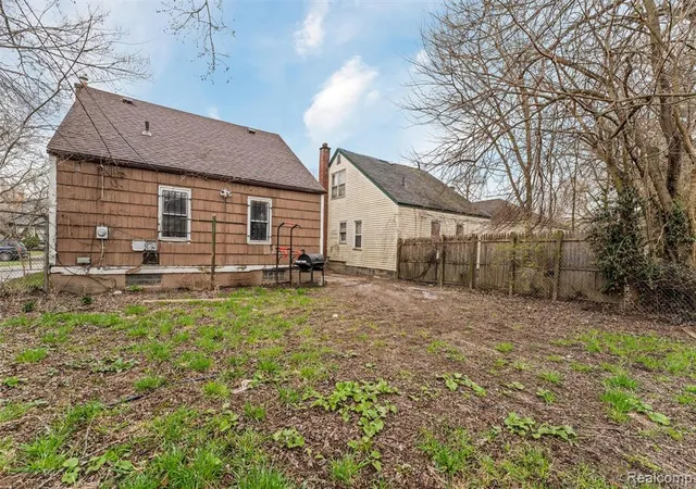 20th image of 18565 Vaughan St, Detroit, MI 48219 | MLS# 60982980