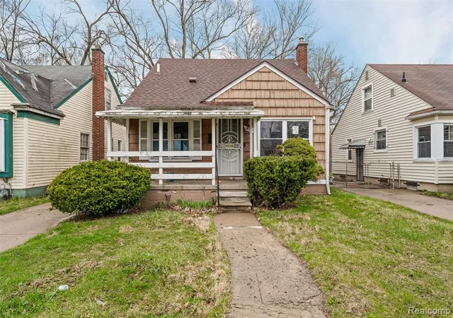 2nd image of 18565 Vaughan St, Detroit, MI 48219 | MLS# 60982980