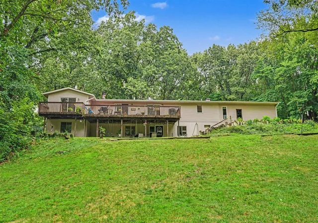 Photo 2 of Single family home for sale at 4071 S 7th Street, Kalamazoo, MI 49009 | MLS# 70552335 | Listing updated on 2026-09-13