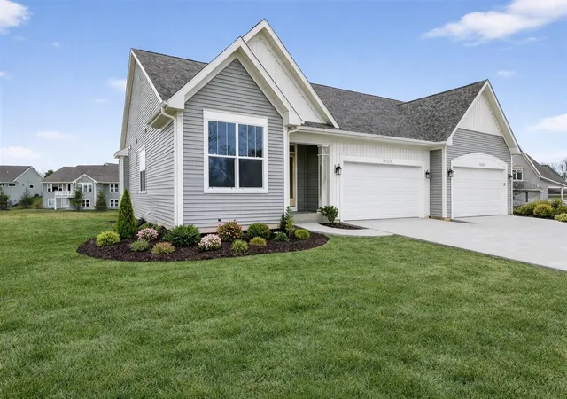 2nd image of 14104 Bridgeview Pointe, Vicksburg, MI 49097 | MLS# 70534620