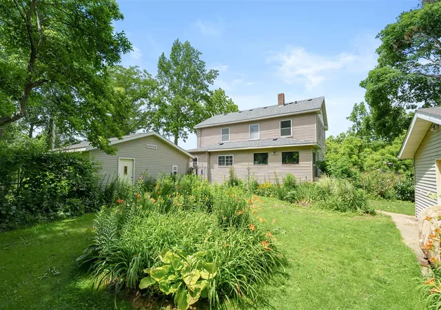 3rd image of 35553 M 43, Paw Paw, MI 49079 | MLS# 70517240