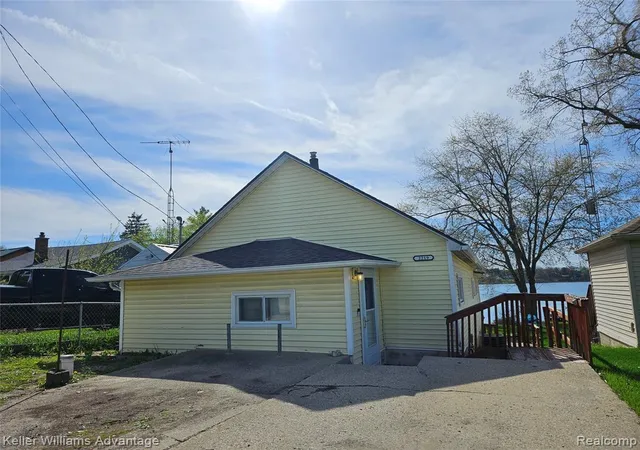 1st image of 2219 Gray Rd, Lapeer, MI 48446 | MLS# 60988866