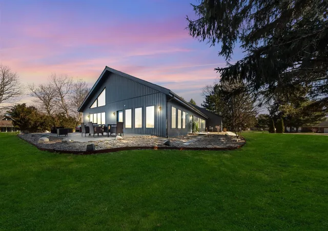 1st image of 3961 Hickory Hollow Dr, Ypsilanti, MI 48197 | MLS# 70517739
