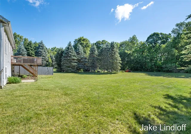 Homes for sale in Rockford, MI | 11324 Lindy Dr, Rockford, MI 49341 | MLS# 70540495