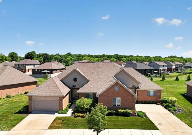 Photo 4 of Condominium at 33751 Au Sable Dr, Chesterfield, MI 48047 | MLS# 50209898 | | Sold on 2026-07-02