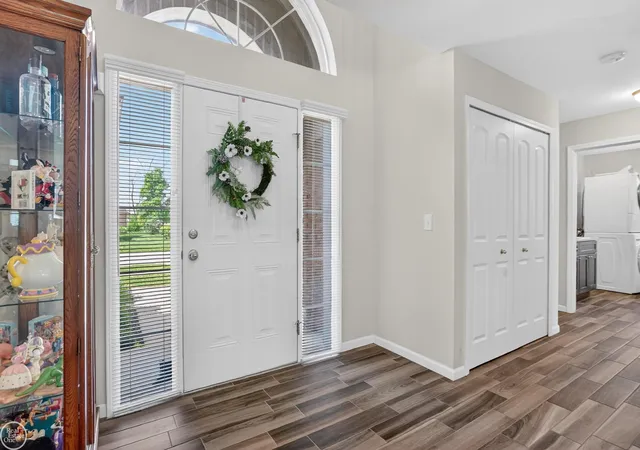 Photo 5 of Condominium at 33751 Au Sable Dr, Chesterfield, MI 48047 | MLS# 50209898 | | Sold on 2026-07-02