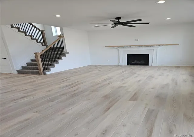 4th image of 3071 Regatta Dr, Saint Clair, MI 48079 | MLS# 60386284
