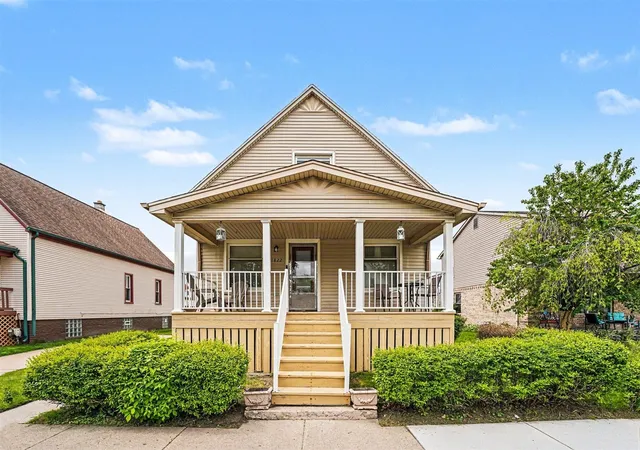 Homes for sale in Clarksville, MI | 1822 4th St, Clarksville, MI 48815 | MLS# 70530299
