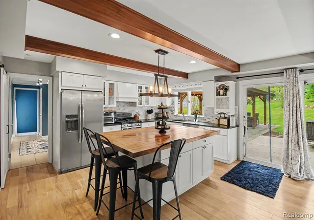 5th image of 2601 Old Plank Rd, Milford, MI 48381 | MLS# 61010735