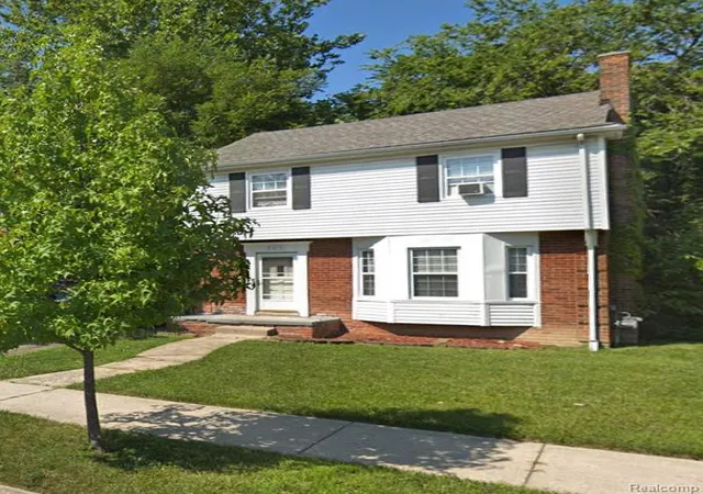 5th image of 9375 Penrod St, Detroit, MI 48228 | MLS# 60373402