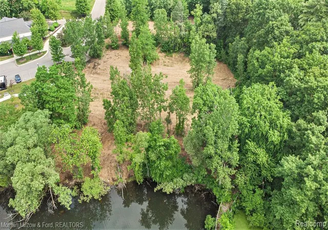 2nd image of 6600 Trillium Village Bldg Site #7, Clarkston, MI 48346 | MLS# 60251266