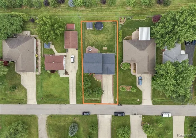 Homes for sale in Shelby Township, MI | 7747 W Pearson, Shelby Township, MI 48316 | MLS# 61008972