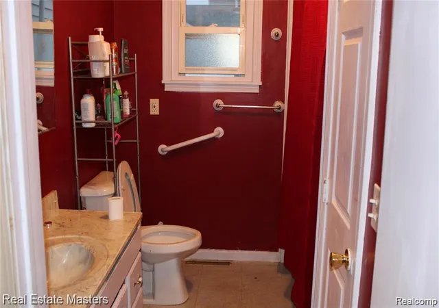 Homes for sale in Fort Gratiot, MI | 4463 Fairway Dr, Fort Gratiot, MI 48059 | MLS# 60985301