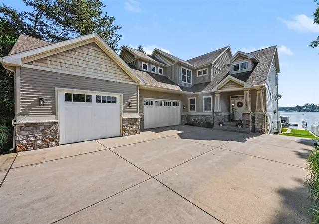 1st image of 6825 S 3rd St, Kalamazoo, MI 49009 | MLS# 70544033
