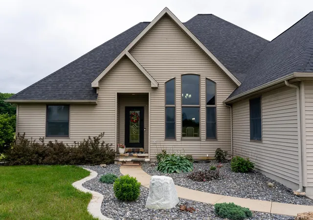 Homes for sale in Mount Pleasant, MI | 7667 W Pickard Rd, Mount Pleasant, MI 48858 | MLS# 80070504