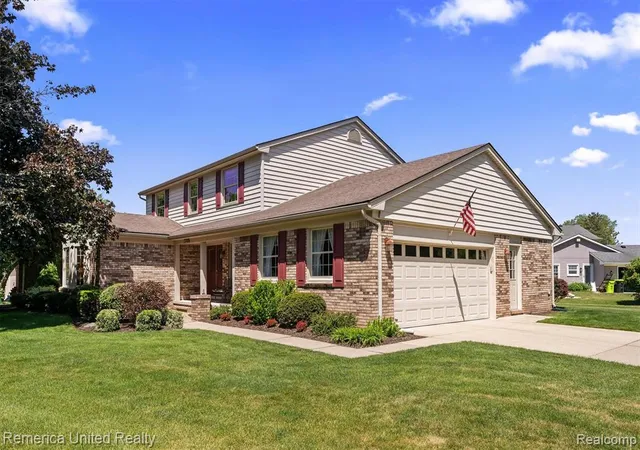 Photo 5 of Single Family Residence at 41300 Singh Blvd, Novi, MI 48375 | MLS# 60998846 | | Sold on 2026-07-02