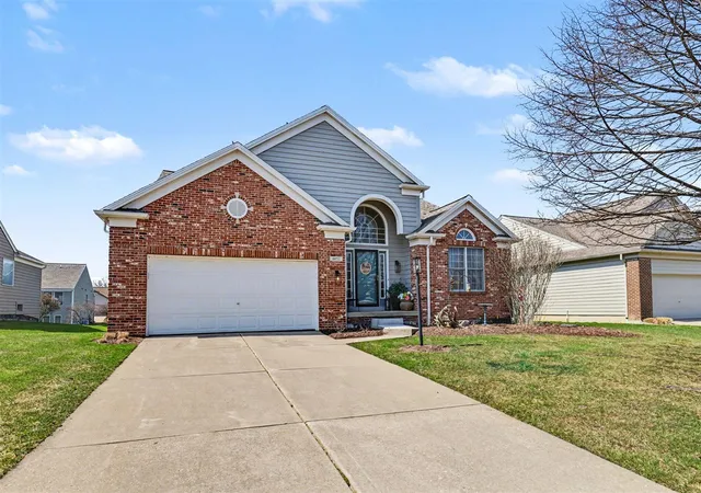 Photo 2 of Condo for sale at 6931 Crystal View Dr, Caledonia, MI 49316 | MLS# 70522885 | Listing updated on 2026-04-02