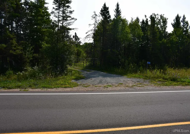 3rd image of 7618 Cr 511 (Y5) Rd, Rapid River, MI 49878 | MLS# 50219152