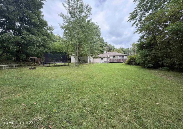 Photo 18 of Sale Pending at 11700 Park Dr, Lennon, MI 48449 | MLS# 50220309 | Listing updated on 2026-09-04