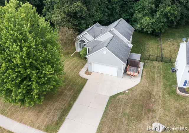 Homes for sale in Lowell, MI | 11227 Barnsley Rd, Lowell, MI 49331 | MLS# 70545062