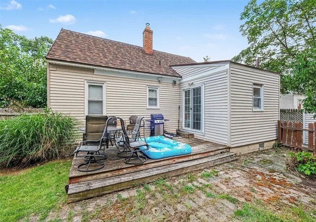 15th image of 900 40th St, Wyoming, MI 49509 | MLS# 70553374