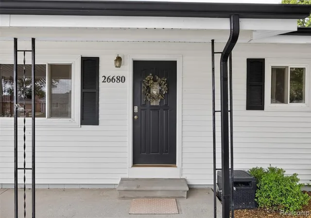 53rd image of 26680 Emma Ave, Flat Rock, MI 48134 | MLS# 61023014
