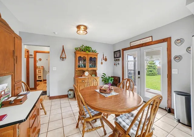 5th image of 214/216 N Pine St, Saint Louis, MI 48880 | MLS# 80066542