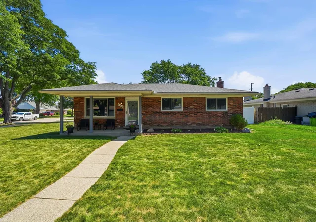 1st image of 35806 Impala Dr, Sterling Heights, MI 48312 | MLS# 50214104