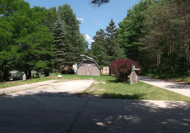 Homes for sale in Lake, MI | 2221 Grass Lake Ave Ave #258, Lake, MI 48632 | MLS# 50181498