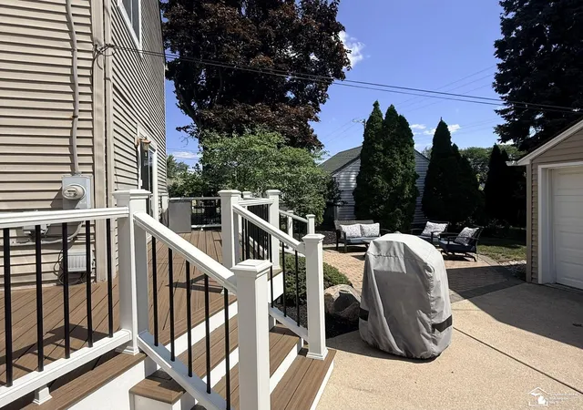 3rd image of 2681 Lenox St, Trenton, MI 48183 | MLS# 50216850